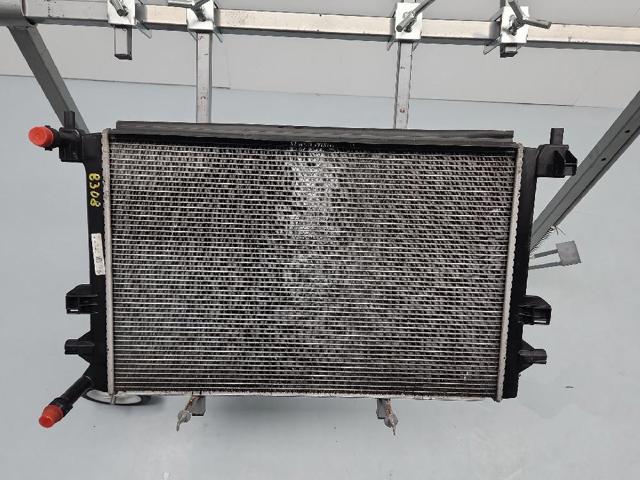 VAG 5Q0121251GB Radiador adicional de refrigeración del motor  disponible Valladolid