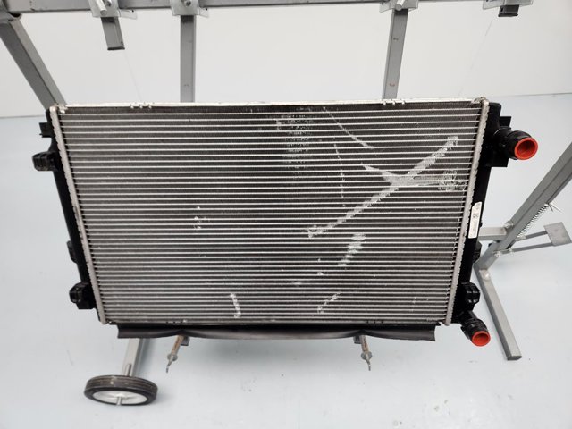 VAG 5Q0121251GD Radiador de refrigeración del motor  disponible Valladolid