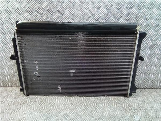 5Q0121251GD Radiador  en stock Sabadell