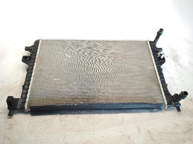 VAG 5Q0121251GF Radiador adicional de refrigeración del motor  comprar en Ponferrada