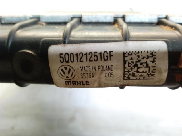 5Q0121251GF VAG Radiador adicional de refrigeración del motor comprar Alcalá