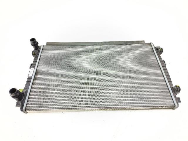 VAG 5Q0121251GQ Radiador de refrigeración del motor  comprar en Ponferrada