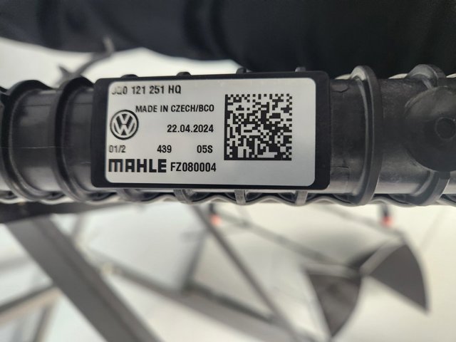 VAG 5Q0121251HQ Radiador adicional de refrigeración del motor comprar Pamplona