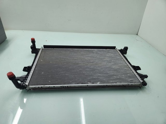 5Q0121251HQ Radiador adicional de refrigeración del motor  disponible Utrera