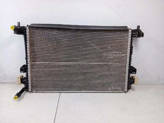 5Q0121251HQ VAG Radiador adicional de refrigeración del motor  disponible Ourense