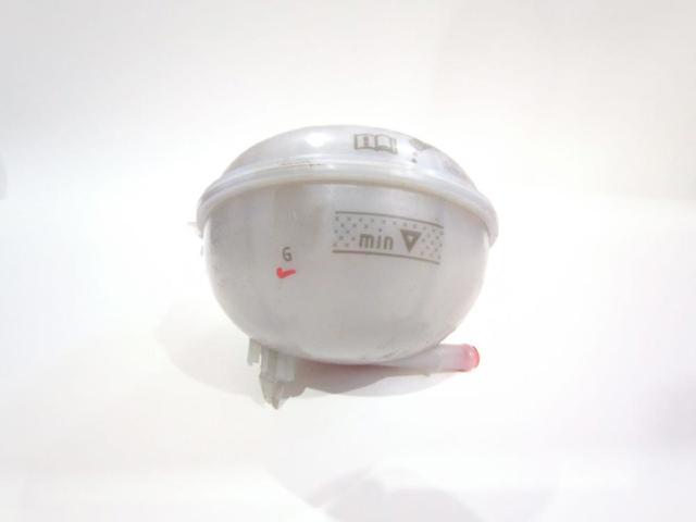 VAG 5Q0121407 Depósito de expansión del sistema de refrigeración del inversor  disponible Valladolid