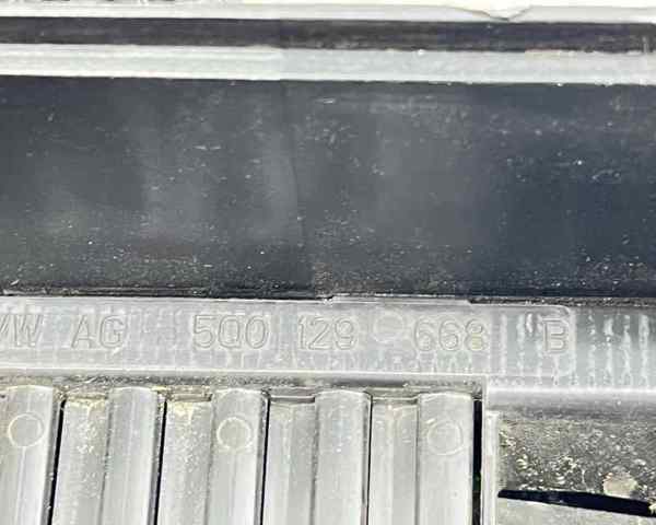 Caja del filtro de aire Volkswagen Golf VII (BA5, BV5)