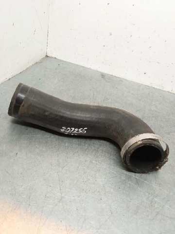 Tubo flexible de aire de sobrealimentación 5Q0145762D VAG