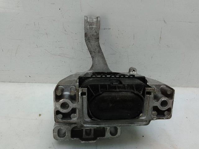 5Q0199262 Soporte de motor derecho  comprar en Reus