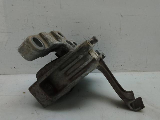 VAG 5Q0199262 Soporte de motor derecho  disponible España