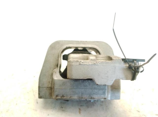 5Q0199262BD Soporte de motor derecho  en stock Sabadell