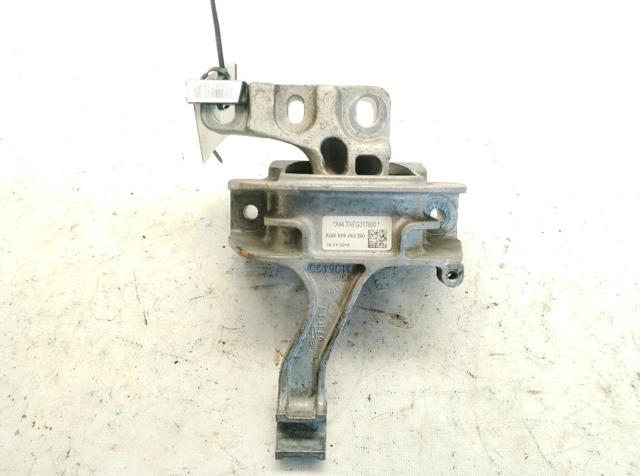 5Q0199262BD Soporte de motor derecho  en stock Sabadell
