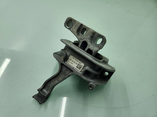 VAG 5Q0199262BD Soporte de motor derecho  en stock Terrassa