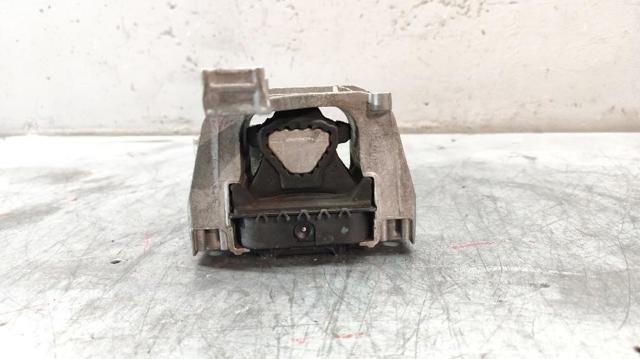 5Q0199262BE VAG Soporte de motor derecho  en stock Huelva