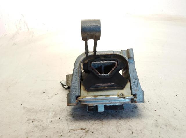 Soporte derecho de la transmisión 5Q0199262CK VAG