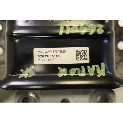 5Q0199555BH Soporte izquierdo del motor  en stock Sabadell