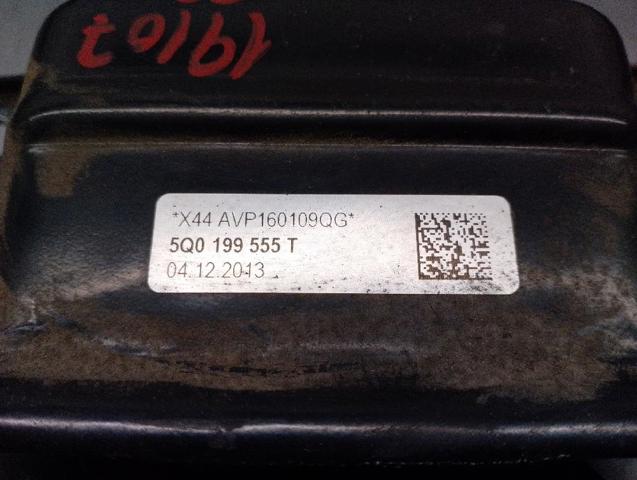 5Q0199555T Soporte izquierdo del motor comprar Girona