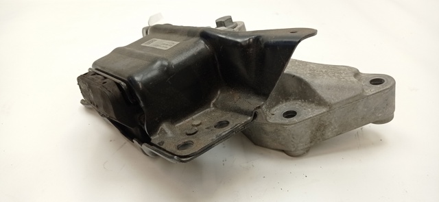 5Q0199555T Soporte izquierdo del motor comprar Girona