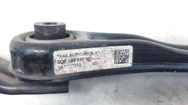5Q0199855N Soporte trasero del motor  comprar en Pontevedra