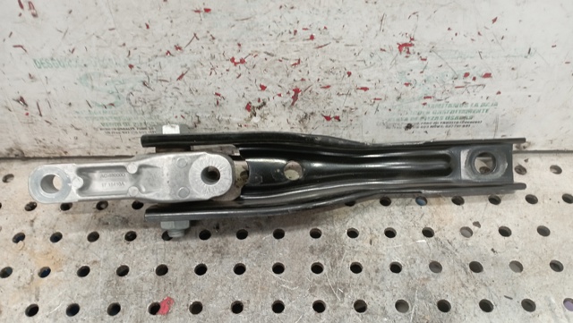 5Q0199855P VAG Soporte delantero del motor  disponible Alicante