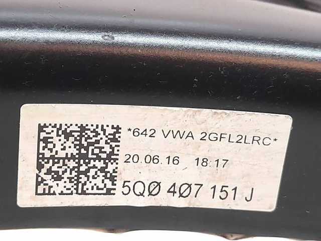 5Q0407151J VAG Brazo inferior izquierdo de la suspensión delantera  comprar en Lleida