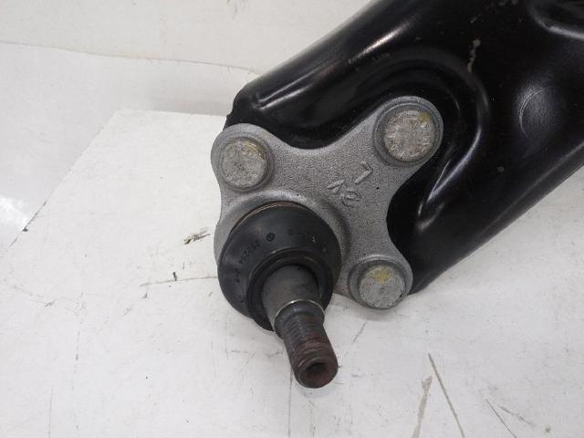 VAG 5Q0407151L Brazo inferior izquierdo de la suspensión delantera  comprar en Albacete