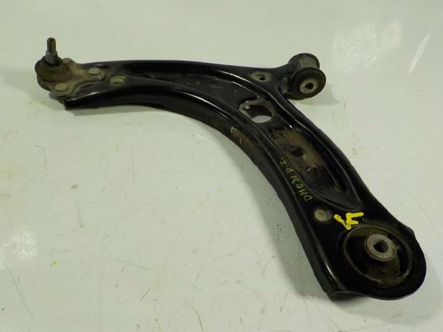 VAG 5Q0407151R Brazo inferior izquierdo de la suspensión delantera comprar Tarragona