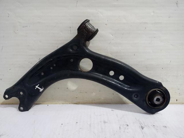 5Q0407151R Brazo inferior izquierdo de la suspensión delantera  disponible Burgos