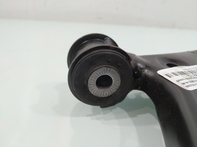 5Q0407152L VAG Brazo inferior derecho de la suspensión delantera  disponible Alicante