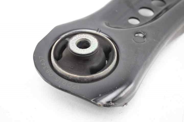 5Q0407152L VAG Brazo inferior derecho de la suspensión delantera  disponible Vigo