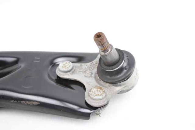 5Q0407152L Brazo inferior derecho de la suspensión delantera comprar Sevilla