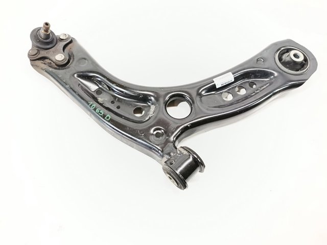 Brazo inferior derecho de la suspensión delantera 5Q0407152L VAG