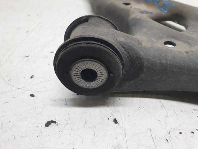 5Q0407152R Brazo inferior derecho de la suspensión delantera  comprar en Reus