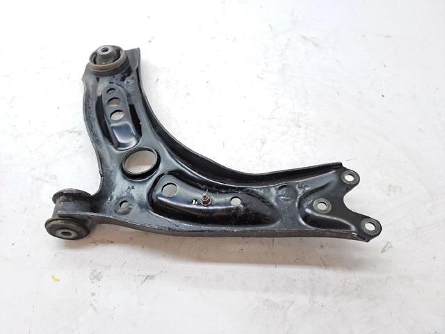 VAG 5Q0407152R Brazo inferior derecho de la suspensión delantera comprar Pamplona