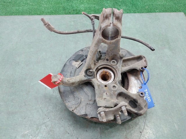 5Q0407255R Mangueta delantera izquierda  disponible Utrera