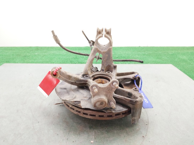 5Q0407255R Mangueta delantera izquierda  disponible Utrera