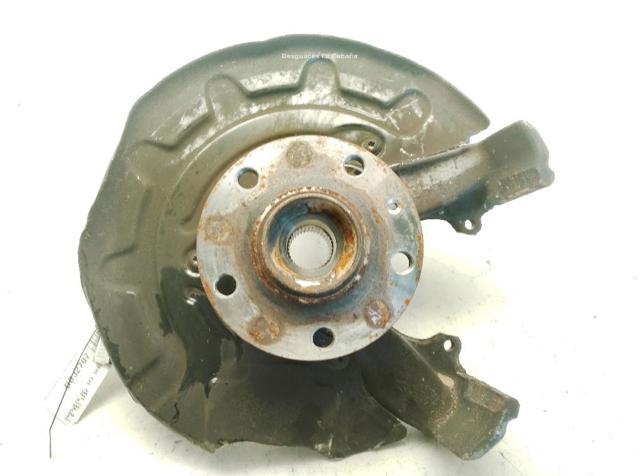 5Q0407256P Mangueta delantera derecha  en stock Sabadell