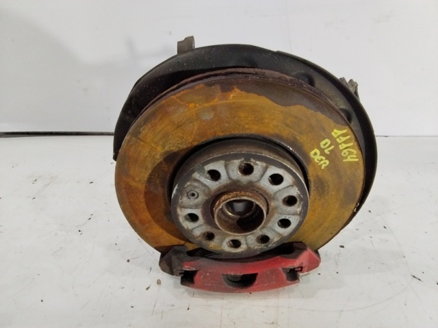 5Q0407256R Mangueta delantera derecha  en stock Granada