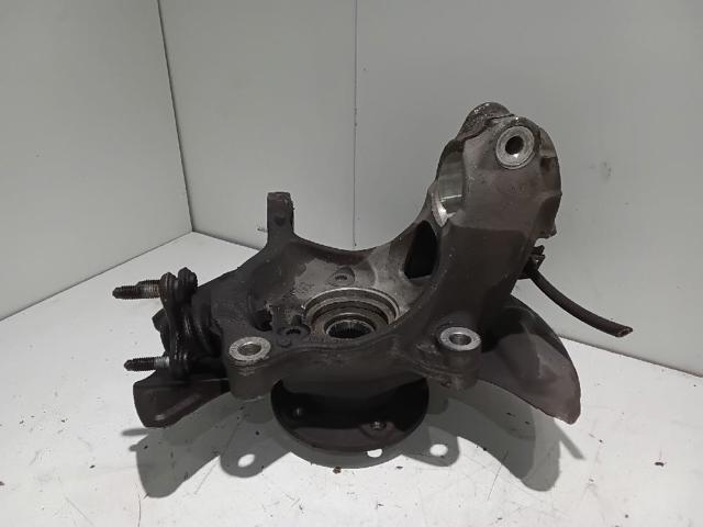 5Q0407257A Mangueta delantera izquierda  comprar en Reus
