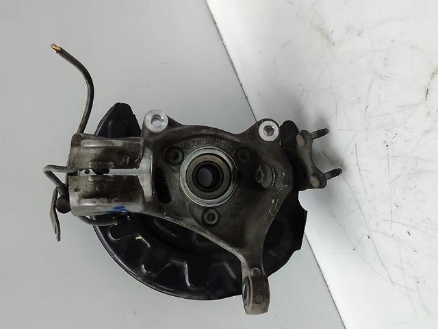 5Q0407257A Mangueta delantera izquierda comprar Sevilla