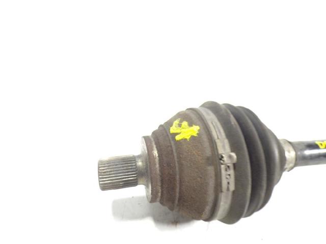VAG 5Q0407271AP Semieje delantero izquierdo  disponible Valladolid