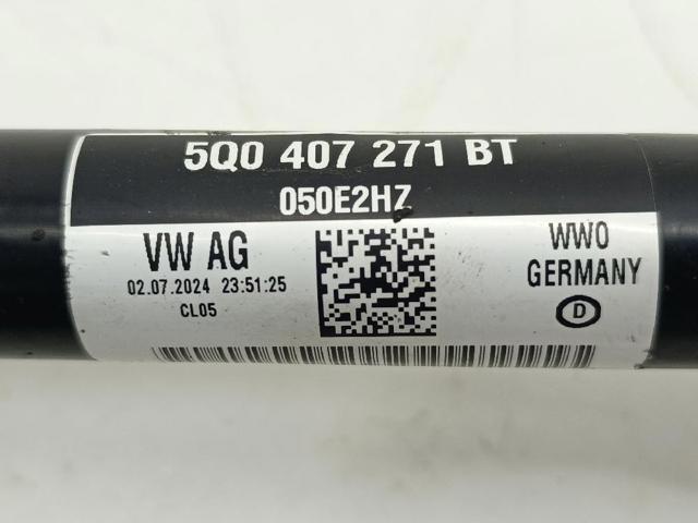 VAG 5Q0407271BT Semieje delantero izquierdo  en stock Terrassa