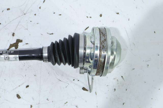 VAG 5Q0407271BT Semieje delantero izquierdo  disponible Valladolid