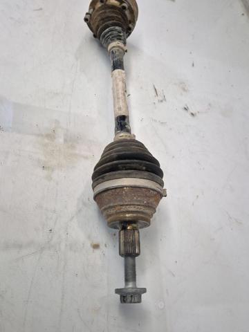 VAG 5Q0407271DD Semieje delantero izquierdo  disponible Valladolid