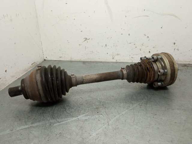 VAG 5Q0407271H Semieje delantero izquierdo  en stock Terrassa