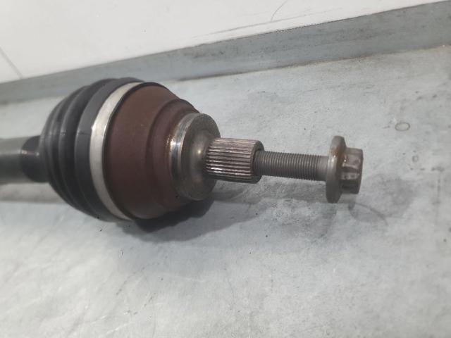 VAG 5Q0407272C Semieje delantero derecho  en stock Salamanca