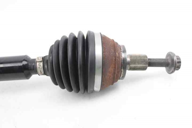 5Q0407272CC Semieje delantero derecho comprar Girona