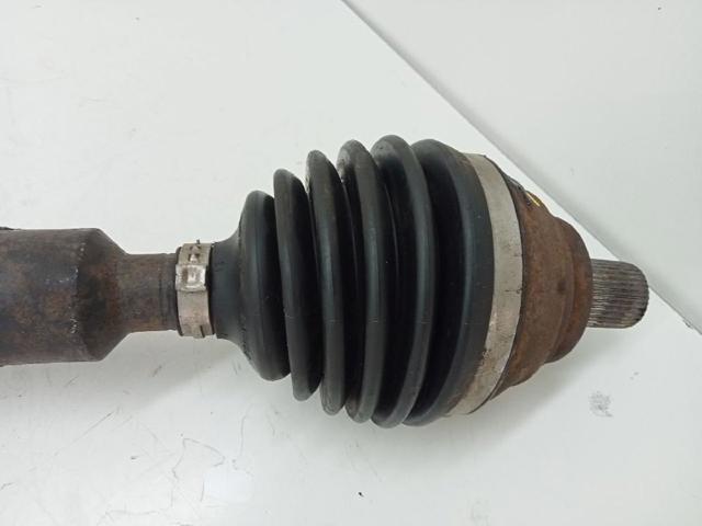 5Q0407272H VAG Árbol de transmisión delantero derecho  en stock Huelva