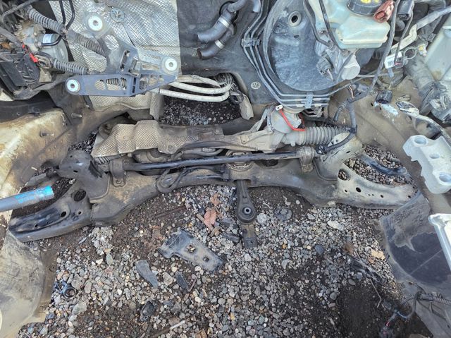 5Q0411303T Estabilizador delantero comprar Sevilla