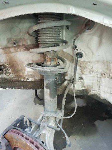 VAG 5Q0413031FN Amortiguador delantero  disponible Lugo